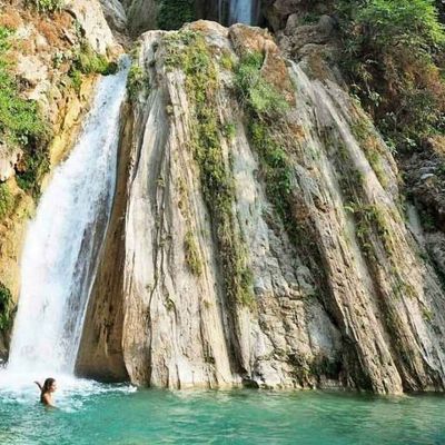 waterfall in rishikesh